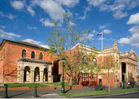 West Bendigo VIC Tourism Cairns