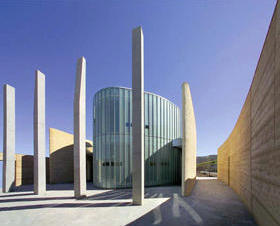 TarraWarra Museum Of Art - Tourism Cairns 0