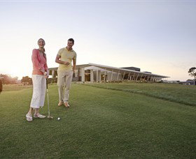 Moonah Links Golf Complex - Tourism Cairns 0