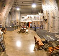 Hangdog Climbing Gym - Tourism Cairns