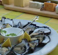 Oyster Shed on Wray Street - Tourism Cairns