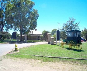Pokolbin Estate Vineyard - Tourism Cairns 1