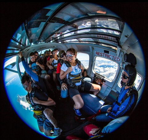 Skydive Sydney North Coast - Tourism Cairns 9