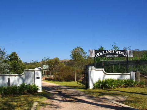 Holland Wines - Tourism Cairns 3