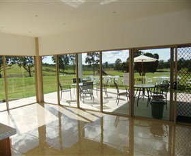 Razorback Ridge Wines - Tourism Cairns 4