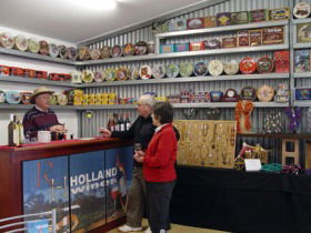 Holland Wines - Tourism Cairns 2