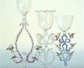 Peter Minson Art Glass - Tourism Cairns 0