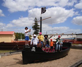 Queenscliffe Maritime Museum - Tourism Cairns 4
