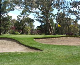 Bathurst Golf Club - Tourism Cairns 1