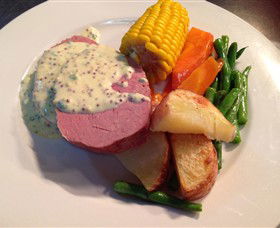 Phillip Island RSL - Tourism Cairns 2