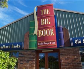 Big Book - Tourism Cairns 0