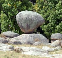 Balancing Rock - Tourism Cairns
