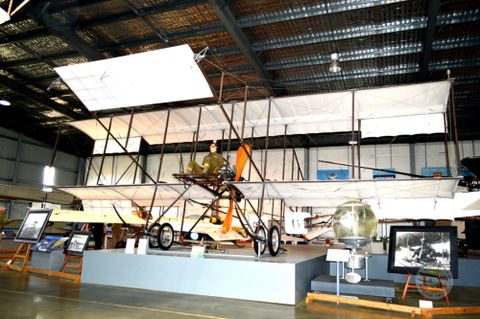 Australian Army Flying Museum - Tourism Cairns 0