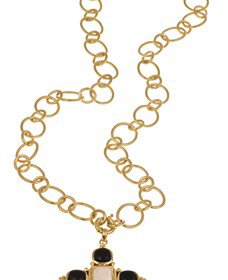 Pierre Winter Fine Jewels - Tourism Cairns 2