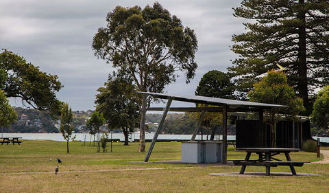 Bonnie Vale Picnic Area - Tourism Cairns 2