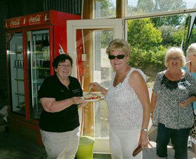 Hawkesbury Valley Heritage Tours - Tourism Cairns 0