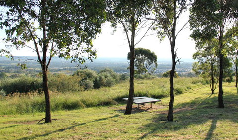 Turkeys Nest Picnic Area And Lookout - Tourism Cairns 0