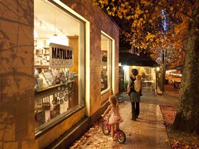 Matilda Bookshop - Tourism Cairns 2