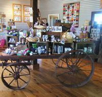 Emu Bay Lavender - Tourism Cairns