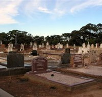 Langhorne Creek Cemetery - Tourism Cairns
