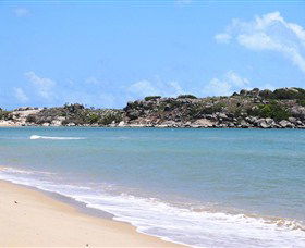 Dhamitjinya (East Woody Island) And Galaru (East Woody Beach) - Tourism Cairns 0