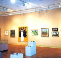 Griffith Regional Art Gallery - Tourism Cairns