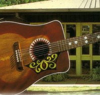 Big Guitar - Tourism Cairns