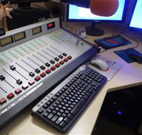 Peak Hill FM Community Radio Station - Tourism Cairns