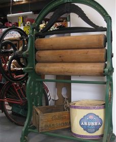 Mailors Flat Demolition & Antiques - Tourism Cairns 6