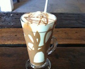 Corowa Whisky And Chocolate - Tourism Cairns 2