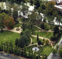 Victory Memorial Gardens - Tourism Cairns