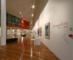 Wagga Wagga Art Gallery - Tourism Cairns 1