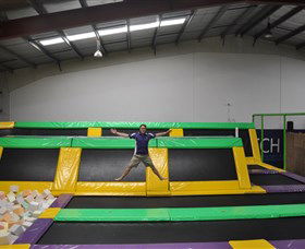 Jump N Putt - Tourism Cairns 0