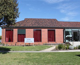 The Joel Gallery - Tourism Cairns 0