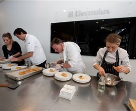 Fyshwick Fresh Food Market - Tourism Cairns 2