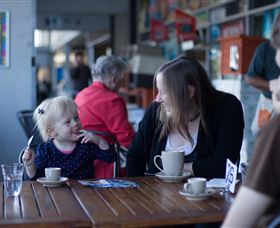 Fyshwick Fresh Food Market - Tourism Cairns 5