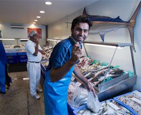 Fyshwick Fresh Food Market - Tourism Cairns 4