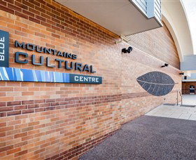 Blue Mountains Cultural Centre - Tourism Cairns 4