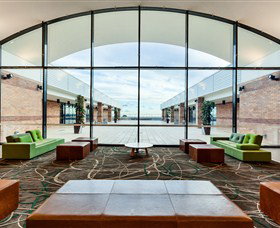 Blue Mountains Cultural Centre - Tourism Cairns 1