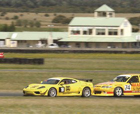 Wakefield Park Motor Racing Circuit - Tourism Cairns 1