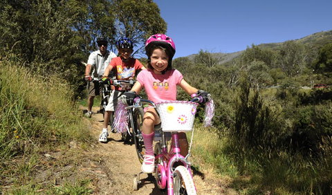 Thredbo Alpine Village - Tourism Cairns 2