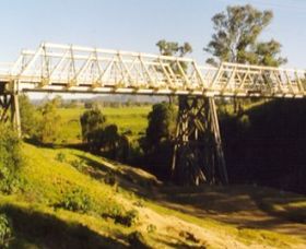 Vacy Bridge Over Paterson River - Tourism Cairns 0