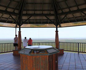 Wild Horse Mountain Lookout - Tourism Cairns 3