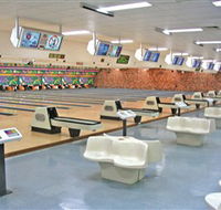 Bateau Bay Ten Pin Bowl - Tourism Cairns