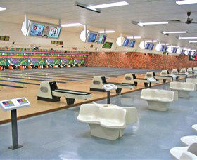 Bateau Bay Ten Pin Bowl - Tourism Cairns 0