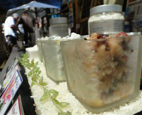 PADDINGTON MARKETS - Tourism Cairns 1