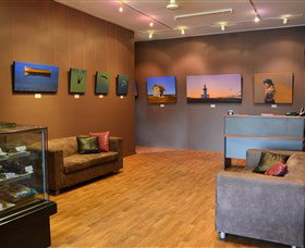 Shoalhaven Fine Art And Framing - Tourism Cairns 1