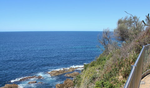 Moruya Heads Lookout - Tourism Cairns 0