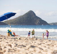 Fingal Bay Beach - Tourism Cairns