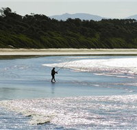 Old Bar Beach - Tourism Cairns